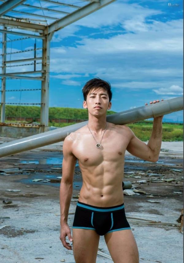 PHOTO-SET-Whoseman-9-明星教練男丁格爾-芬達